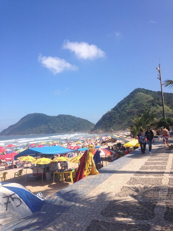 Апартаменти Apto. Completo Praia Do Tombo - Гуаружа Екстер'єр фото